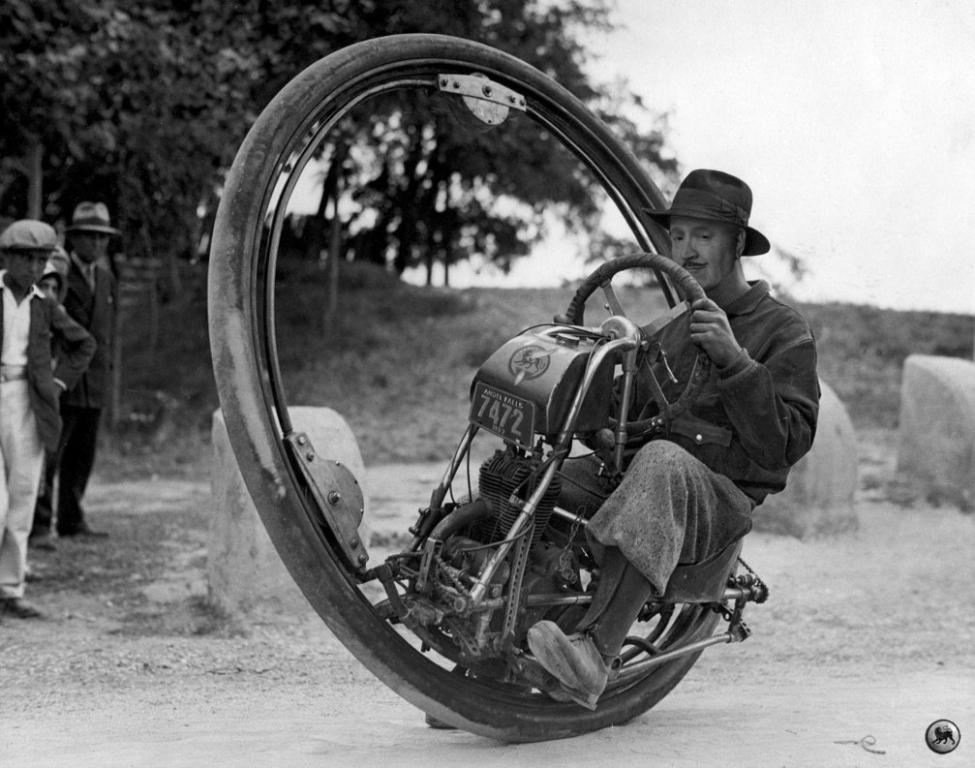 1931 Monocycle